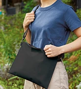 ショルダー・肩掛け