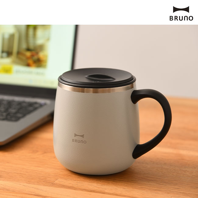 BRUNO 蓋つきステンレスマグ short（BHK262）使用イメージ