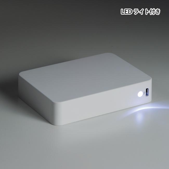 ライト付モバイルバッテリー8000mAh（m31740-071）LEDライト付き