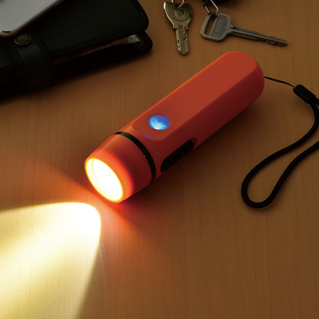 ダイナモ&USB充電ライト（mcES035）ライト点灯イメージ