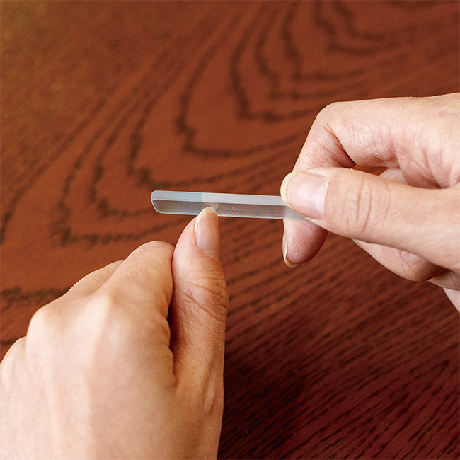 ボックス入ネイルケアセット（SNS-1200209）使用イメージ