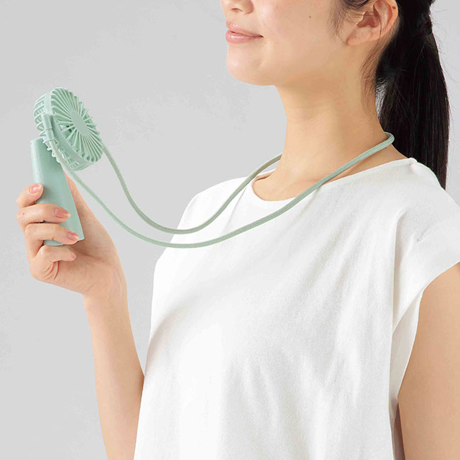 ポエラ／ネック＆ハンディファン（SNS-2700433）片手持ち