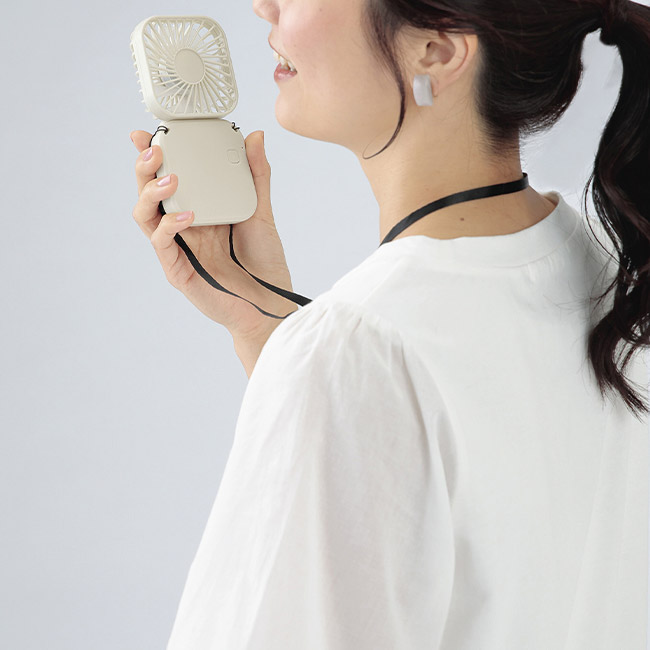 レーネ／3wayハンディファン（SNS-2700448）使用イメージ