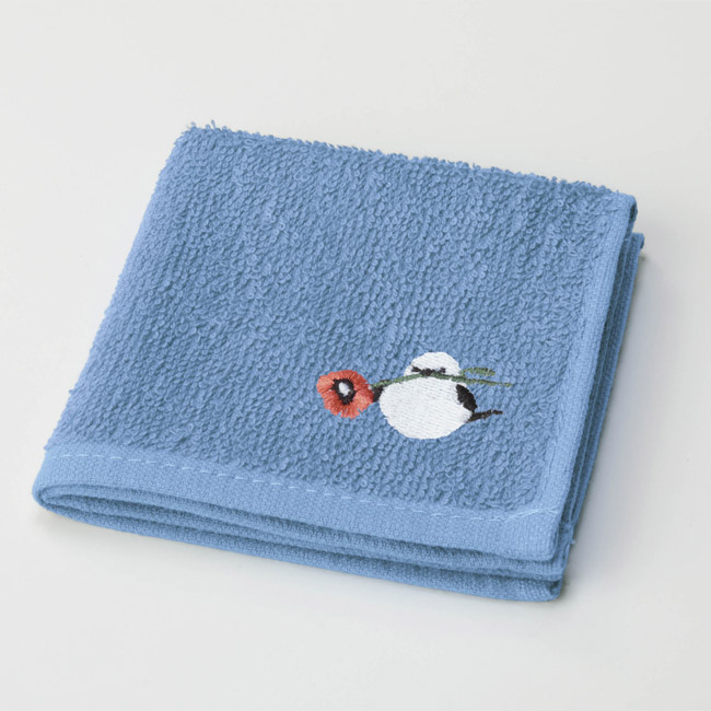 ステリオ／刺繍タオルハンカチ（SNS-2700539）シマエナガ：刺繍部分UP