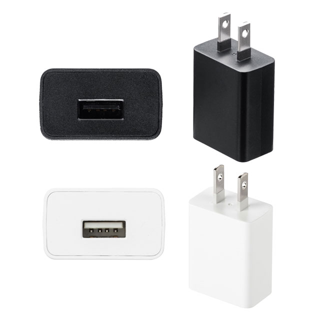 USB充電器（1A）（ACA-IP86）本体（ポート部分、斜め）