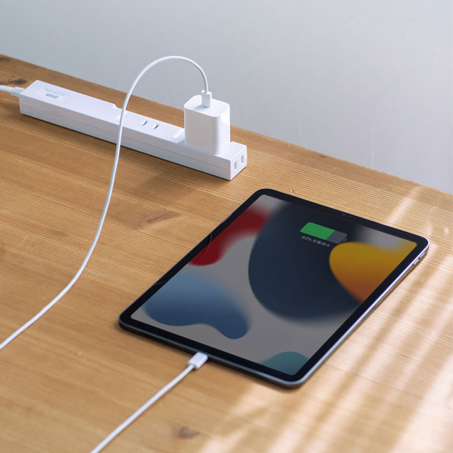 USB PD対応AC充電器（PD20W）（ACA-PD90W）使用イメージ