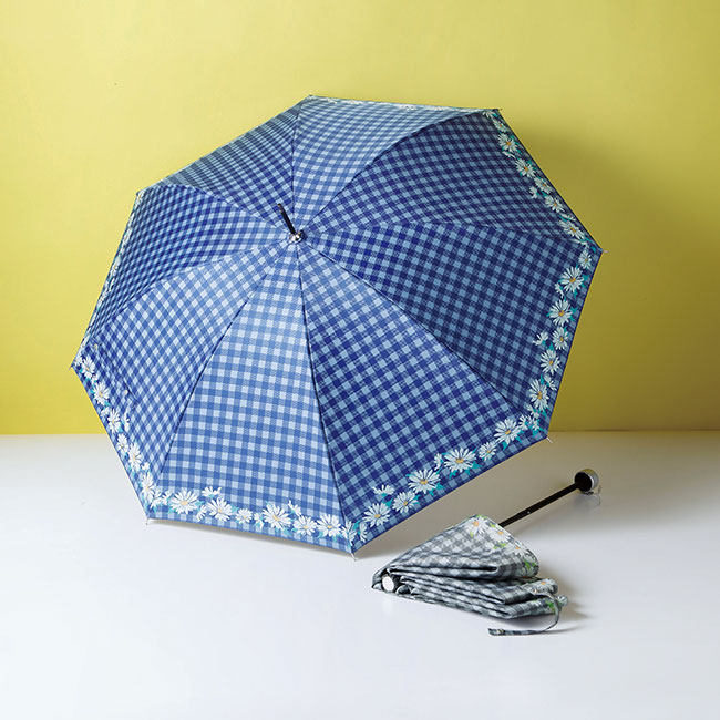 フラワーチェック・晴雨兼用折りたたみ傘(sd191033)使用イメージ