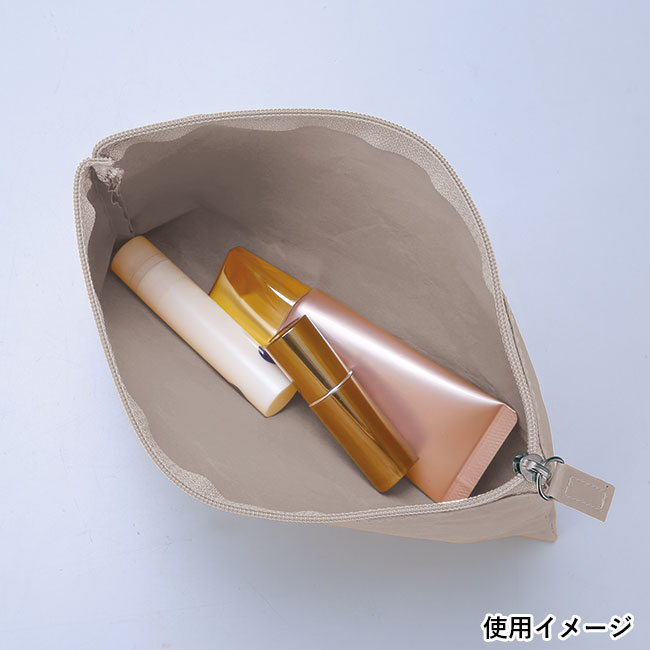 イークラフト・ウォッシャブルペーパーフラットポーチ（SNS-0601195）使用イメージ