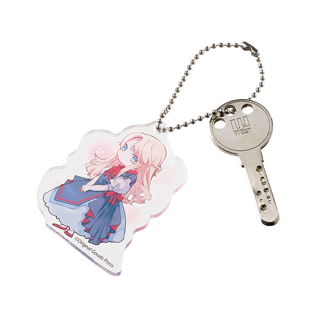 【プリント専用商品】アクリルキーホルダー４７×８８ｍｍ　クリア（SNS-0300702）鍵とのサイズ比較