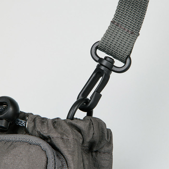 MOTTERUクーラーボトルホルダーサコッシュ（SNS-0300911）ストラップ部分