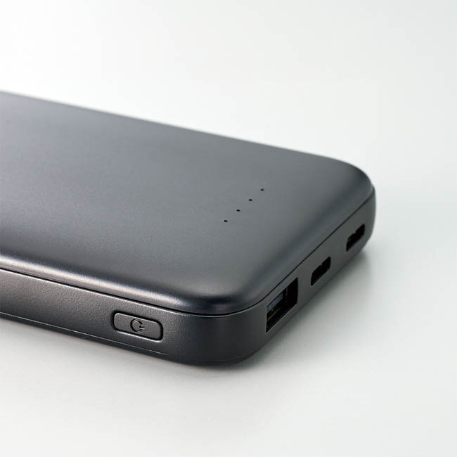 モバイルチャージャー5000(リン酸鉄使用)(SNS-0300971) USB-AとType-Cのポート部分