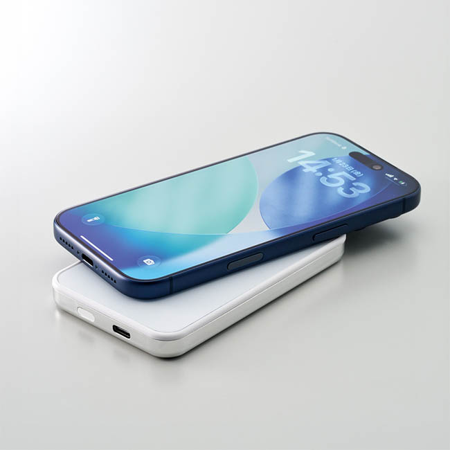 マグネット対応モバイルチャージャー5000(準固体使用)(SNS-0300975) スマホを重ねてワイヤレス充電