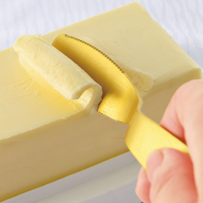 じわっととろける　金のバターナイフ　（ut2439181）熱伝導でバターがすくいやすい