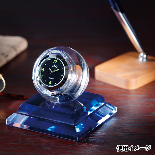 ともに時を刻む ガラスの置き時計（SNS-0700051）使用イメージ