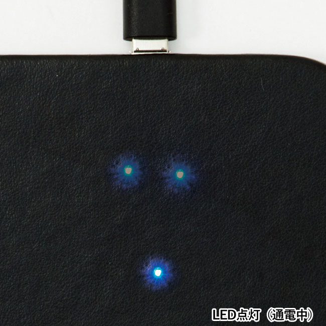 ワイヤレス充電機能付きマウスパッド（SNS-0700715）LED点灯（通電中）
