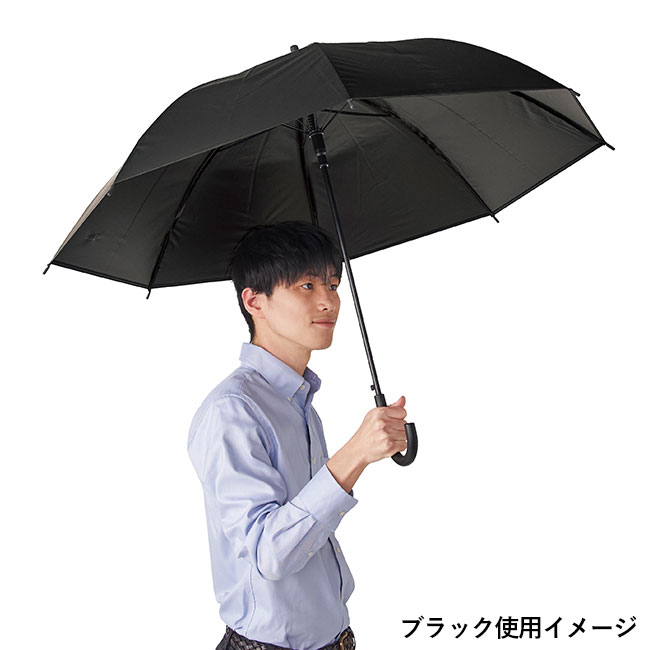 晴雨兼用　遮光遮熱ビニールジャンプ傘1本（SNS-0700898）ブラック使用イメージ