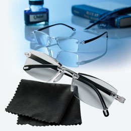 メガネ型ルーペ