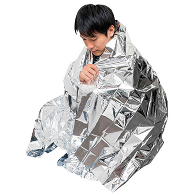 エマージェンシーアルミシート（SNS-0400135）使用イメージ