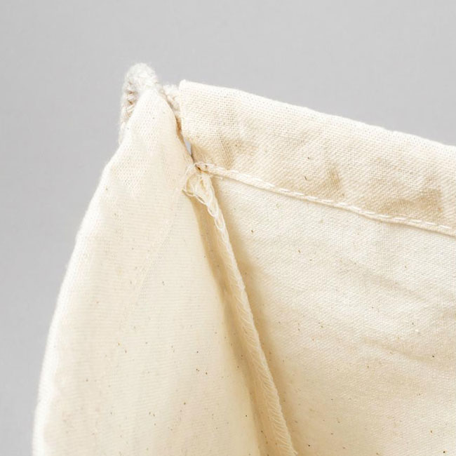 リサイクルコットン巾着M(SNS-0400140)縫製部分