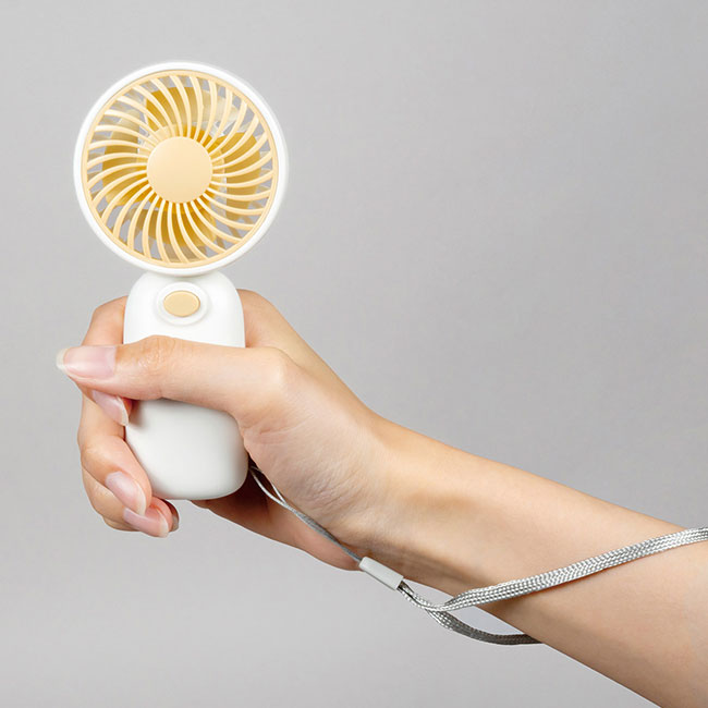 乾電池式ハンディファン（SNS-0400146）サイズイメージ（アプリコット）