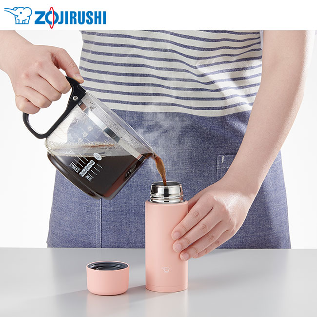 象印 ステンレスマグ(SM-MA型)　250ml（SM-MA25）コーヒーを入れるイメージ