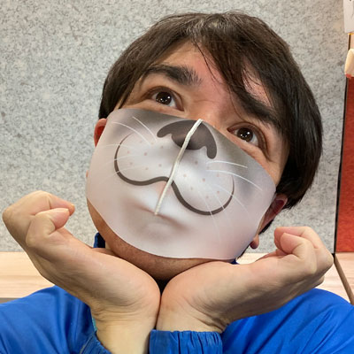 全面プリントマスク（SNS-TR-001）カワウソ柄使用イメージ