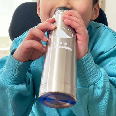 ≪名入れノベルティ実績事例≫真空ステンレスボトル300ml（SNS-0400006