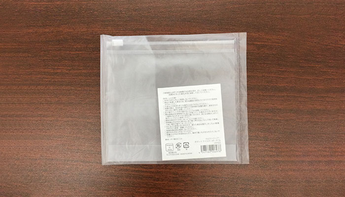 フロストクリア・ガゼットファスナーポーチ（SNS-0600775）本体パッケージ