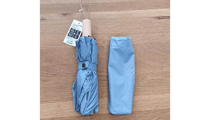 ウッドハンドル遮光耐風折り傘(晴雨兼用)(SNS-0900104)本体と収納カバー