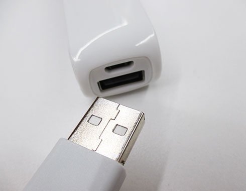 ポケットバッテリー2000(V010357)充電用差し込み部分イメージ
