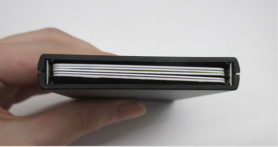 ≪実際に使ってみました！≫スライド式カードケース（V010416）｜名